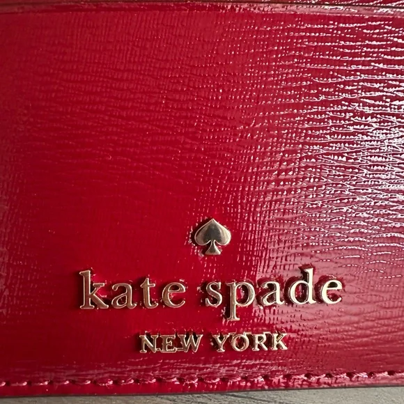 New with tags! Kate Spade Madison Cherry Red Leather Card Holder! - Picture 2 of 6